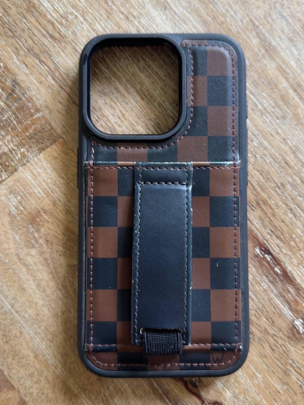 Walli Black and Brown Checkered Wallet Case iPhone 15 Pro
